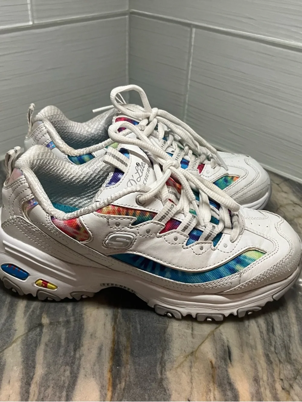 Skechers D'Lites Summer Fiesta 149015 Womens 6 White Leather Multi Tie Dye